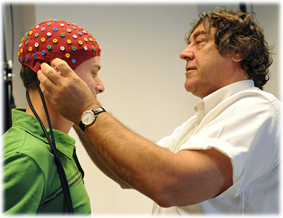Guy Cheron - EEG cap